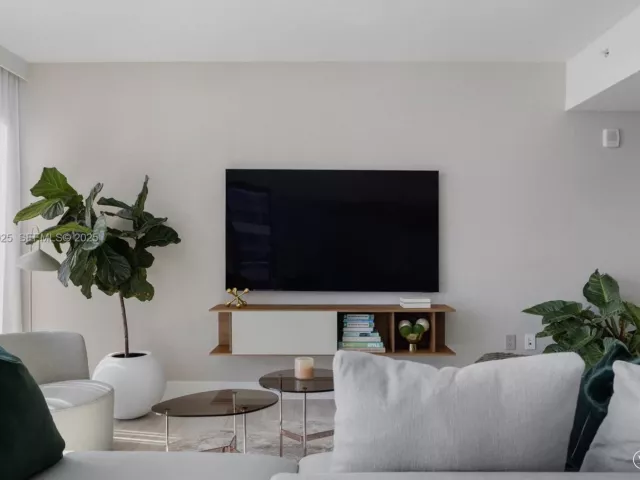 Продажа квартиры #1901 - фото 6548746