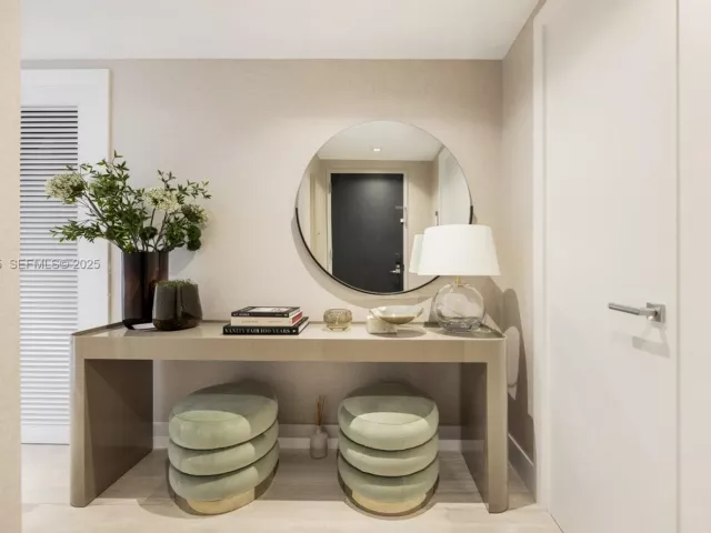 Продажа квартиры #1901 - фото 6548749