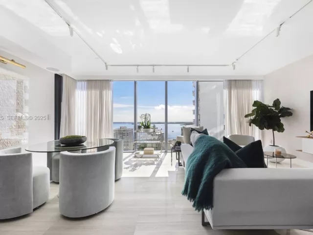 Продажа квартиры #1901 - фото 6548744