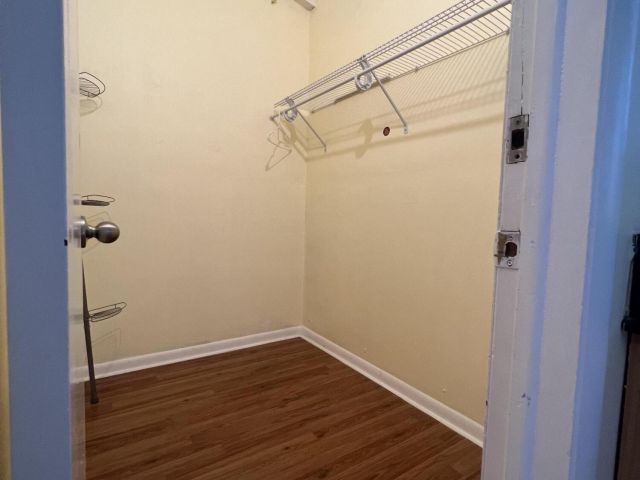 Дом в аренду по адресу 2417 Sundy Avenue - фото 6547781