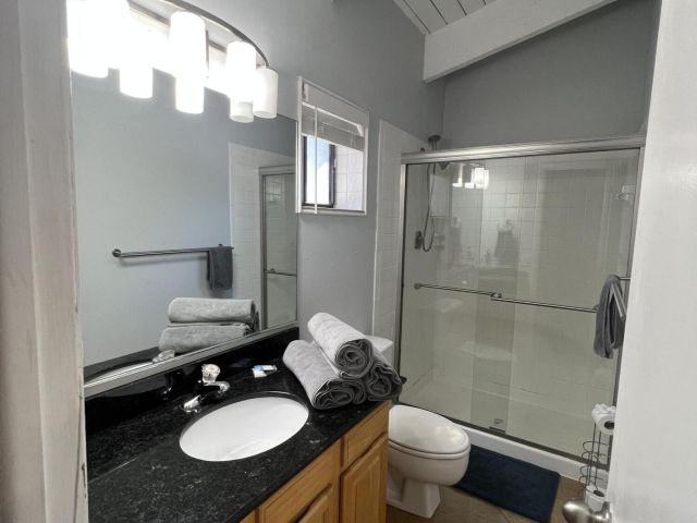 Дом в аренду по адресу 2417 Sundy Avenue - фото 6547782