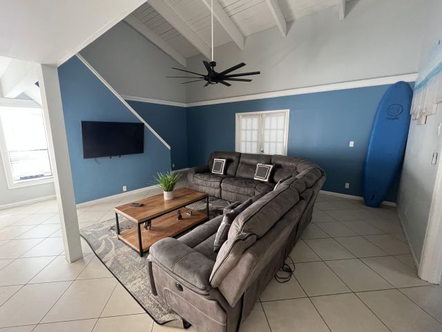 Дом в аренду по адресу 2417 Sundy Avenue - фото 6547792