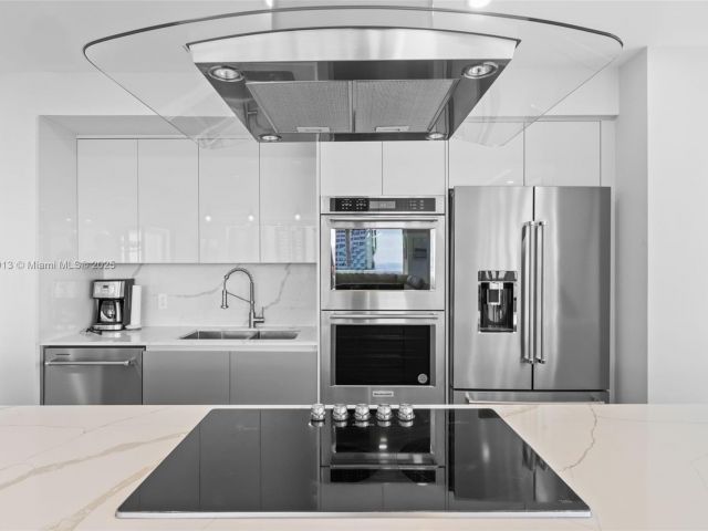 Квартира в аренду номер1002 - фото 6547370