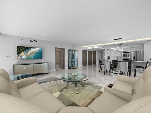 Квартира в аренду номер1002 - фото 6547371