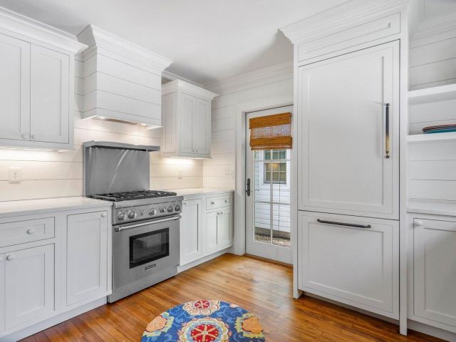 Дом в аренду по адресу 918 NE 5th Street - фото 6547118