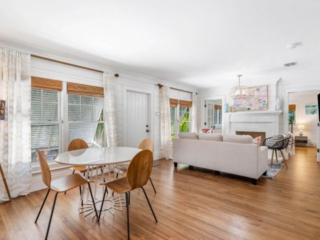 Дом в аренду по адресу 918 NE 5th Street - фото 6547122