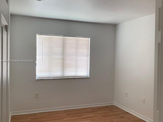 Дом в аренду по адресу 26232 SW 135th Pl 0 - фото 7439652