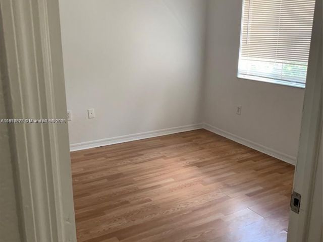 Дом в аренду по адресу 26232 SW 135th Pl 0 - фото 7439657