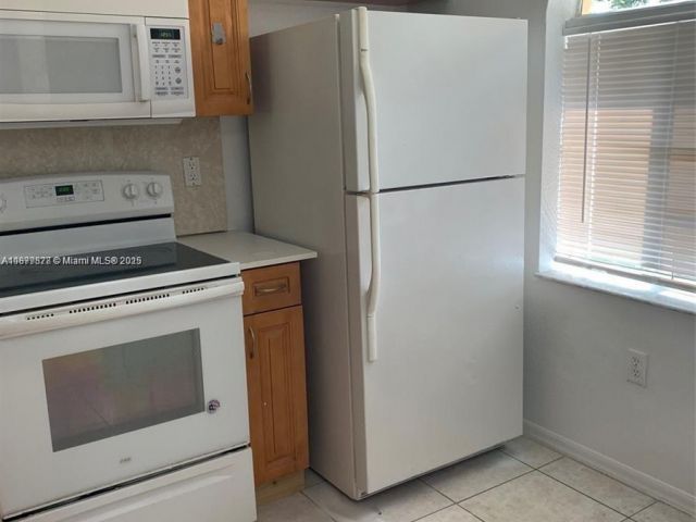 Дом в аренду по адресу 26232 SW 135th Pl 0 - фото 7439658