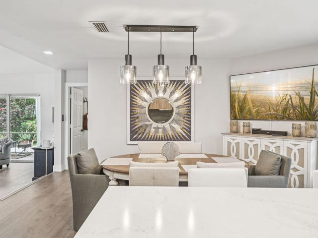 Продажа дома по адресу 660 Forsyth Street 7 - фото 6593968