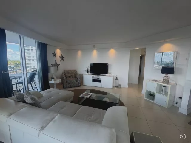 Квартира в аренду номер923 - фото 6550887