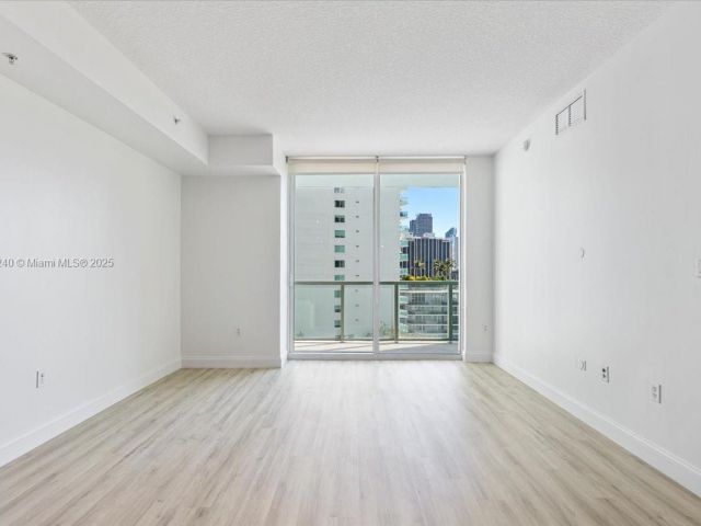 Продажа квартиры #1509 - фото 7447990