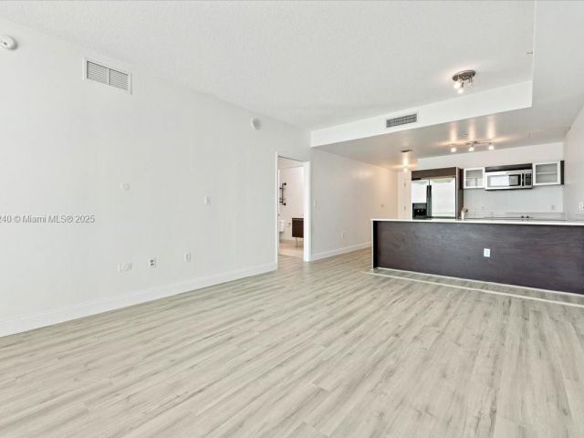 Продажа квартиры #1509 - фото 7447993