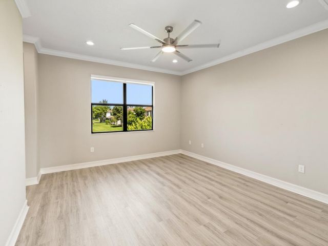 Дом в аренду по адресу 14174 Paverstone Terrace - фото 6615076