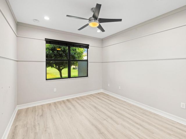 Дом в аренду по адресу 14174 Paverstone Terrace - фото 6615081