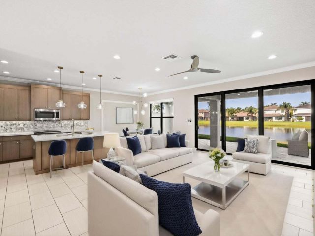 Дом в аренду по адресу 14174 Paverstone Terrace - фото 6615086