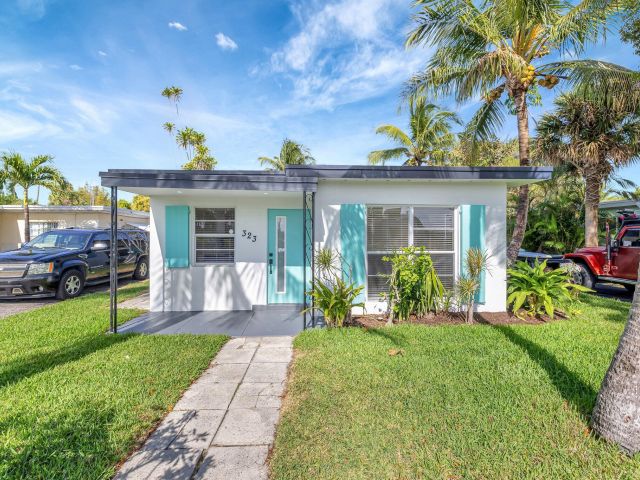 Продажа дома по адресу 325 De Carie Street - фото 6618550