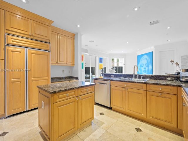 Дом в аренду по адресу 19460 39th Ct 19460 - фото 6551384