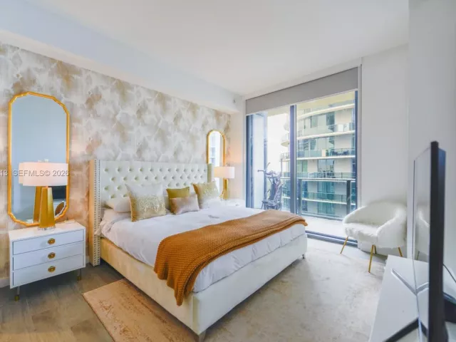 Продажа квартиры #4108 - фото 6931147