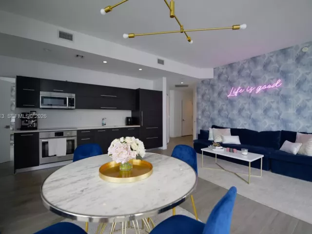 Продажа квартиры #4108 - фото 6931150