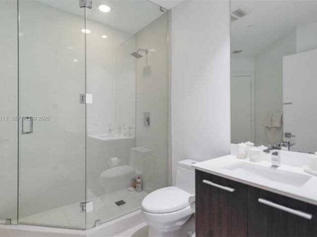 Продажа квартиры #4108 - фото 6931139