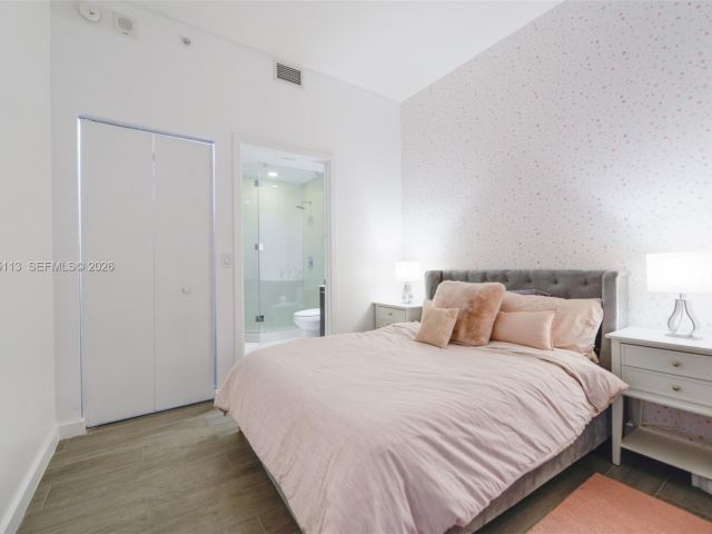 Продажа квартиры #4108 - фото 6931141