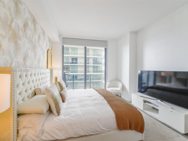 Продажа квартиры #4108 - фото 6931145