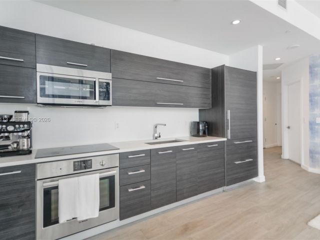 Продажа квартиры #4108 - фото 6931148