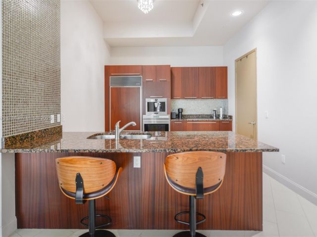 Квартира в аренду номер4203 - фото 6552955