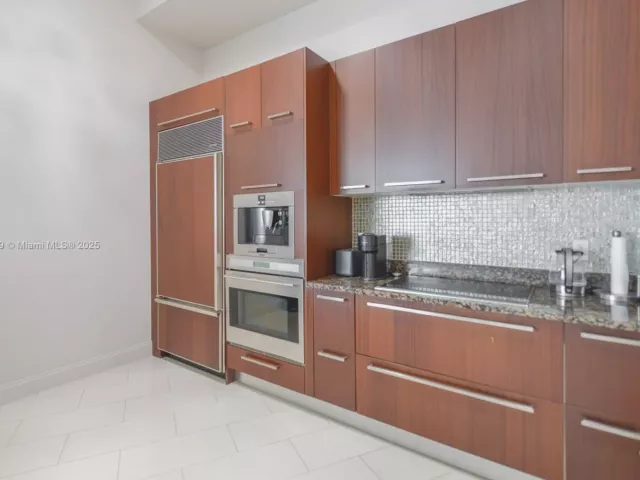 Квартира в аренду номер4203 - фото 6552954