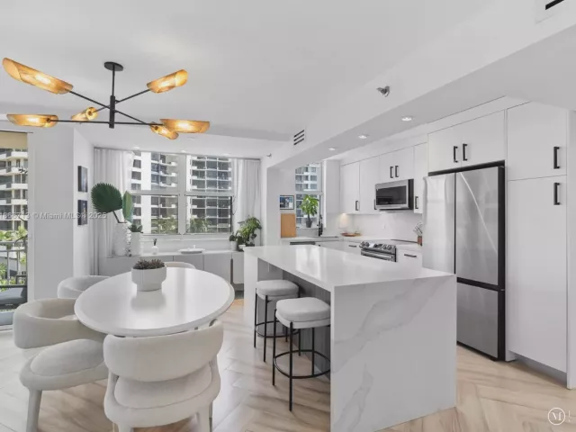 Продажа квартиры #701 - фото 6556971