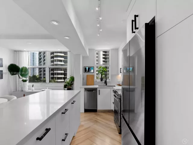 Продажа квартиры #701 - фото 6556979