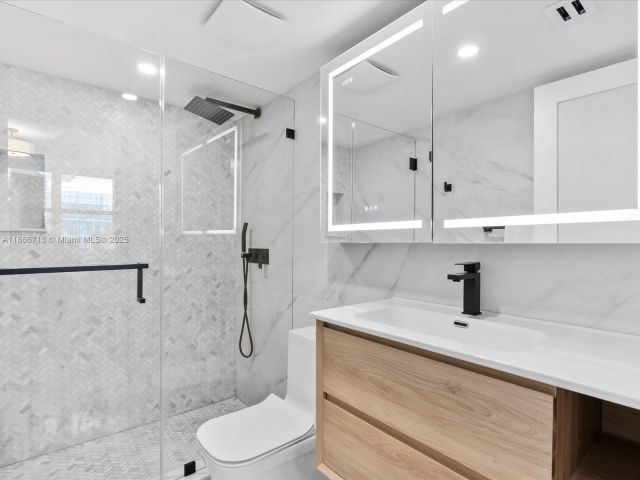 Продажа квартиры #701 - фото 6556963