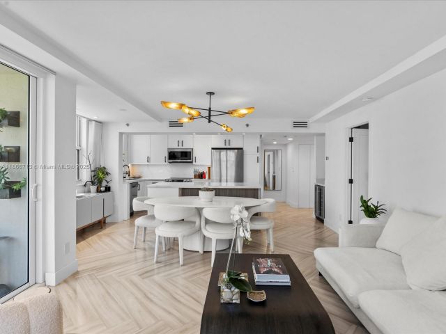 Продажа квартиры #701 - фото 6556969