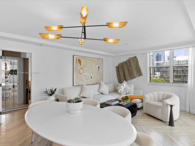 Продажа квартиры #701 - фото 6556973