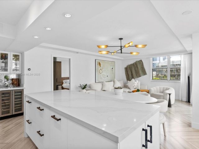 Продажа квартиры #701 - фото 6556976