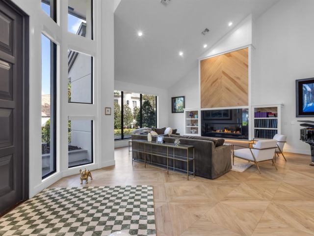 Продажа дома по адресу 4698 Sanctuary Lane - фото 6593339