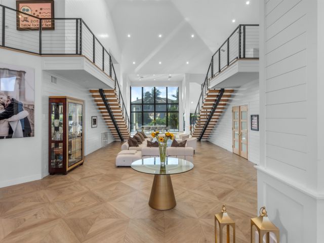 Продажа дома по адресу 4698 Sanctuary Lane - фото 6593341