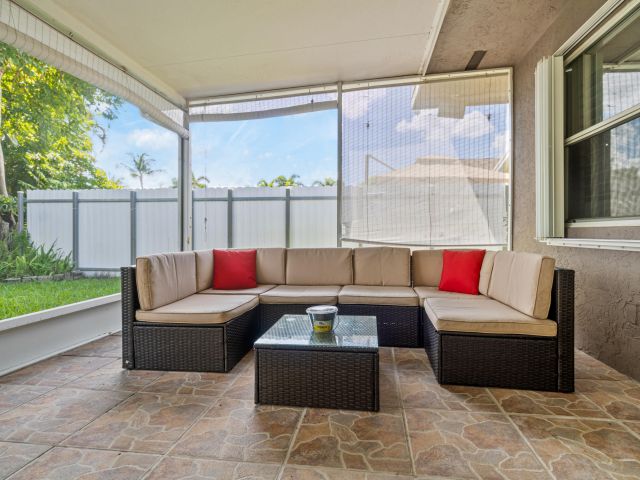 Продажа дома по адресу 2258 Palmetto Road - фото 6599198