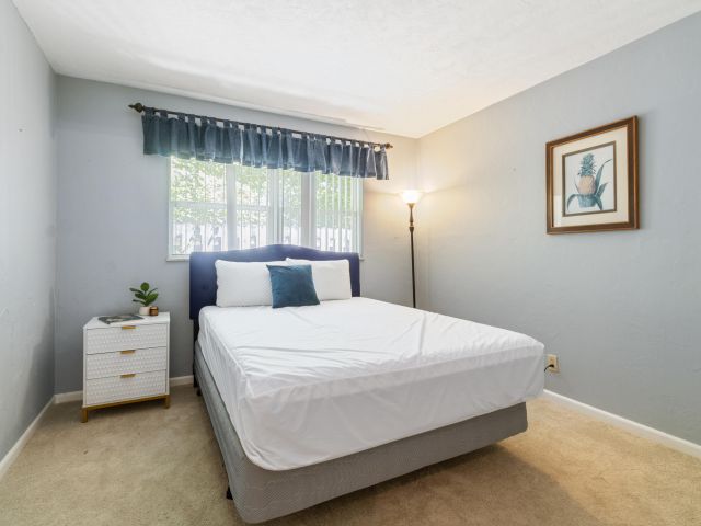 Продажа дома по адресу 2258 Palmetto Road - фото 6599204