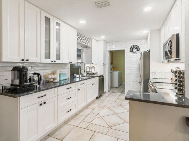 Продажа дома по адресу 2258 Palmetto Road - фото 6599211