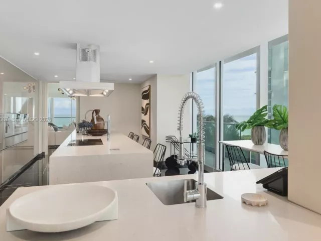 Продажа квартиры #406 - фото 6566565