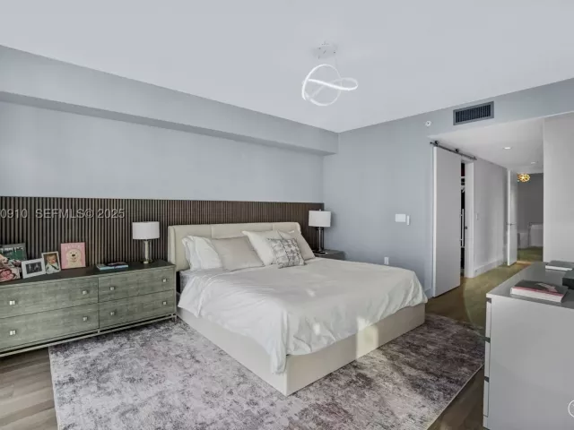 Продажа квартиры #4-1802 - фото 9061545