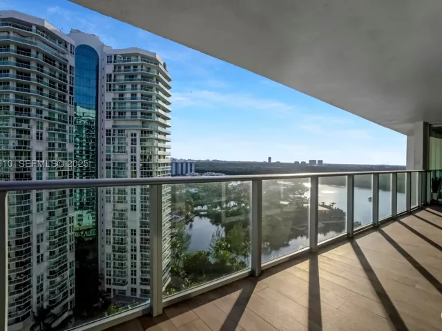 Продажа квартиры #4-1802 - фото 9061577