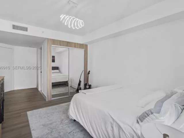 Продажа квартиры #4-1802 - фото 9061598