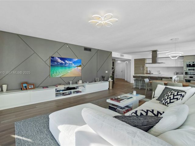 Продажа квартиры #4-1802 - фото 6612700