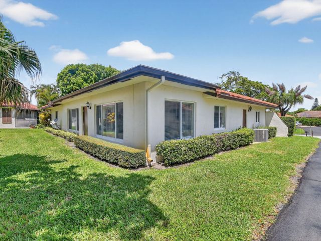 Дом в аренду по адресу 328 NW 42nd Street - фото 6594080