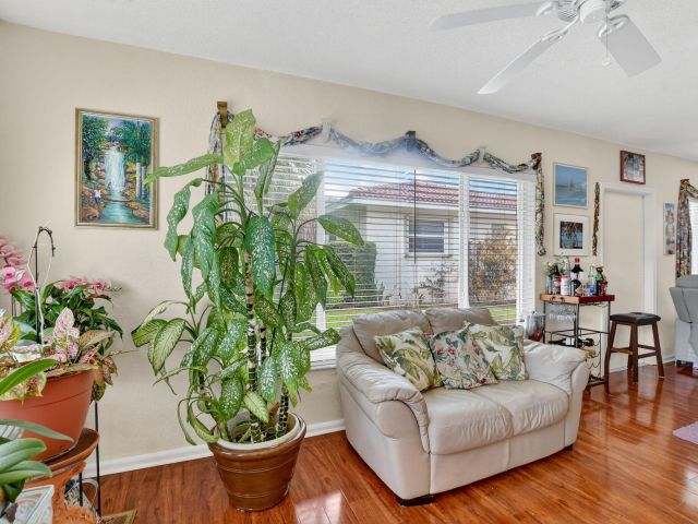 Дом в аренду по адресу 328 NW 42nd Street - фото 6594091