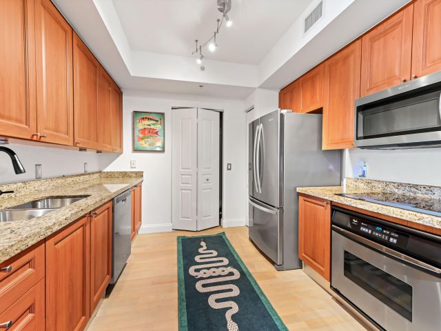 Продажа квартиры #1150 - фото 6577029