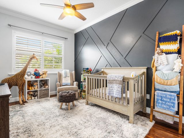 Дом в аренду по адресу 605 Avenue H - фото 6616718